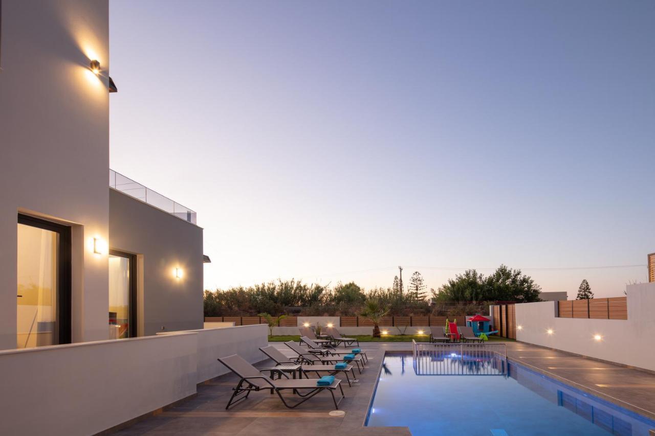 Sunnyside Villas, Ideal For Vibrant Stays,By Thinkvilla Pigianos Kampos  Buitenkant foto