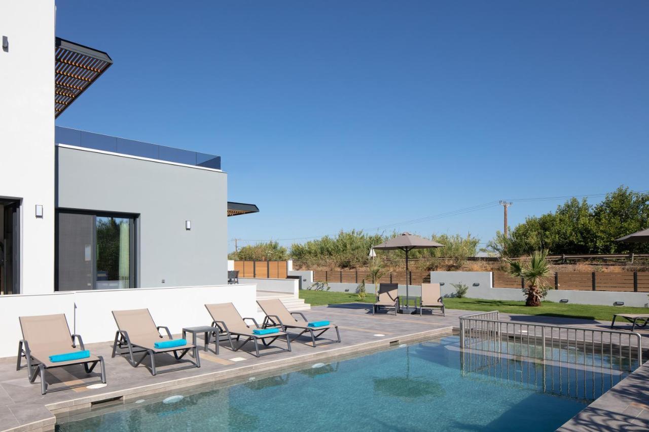 Sunnyside Villas, Ideal For Vibrant Stays,By Thinkvilla Pigianos Kampos  Buitenkant foto