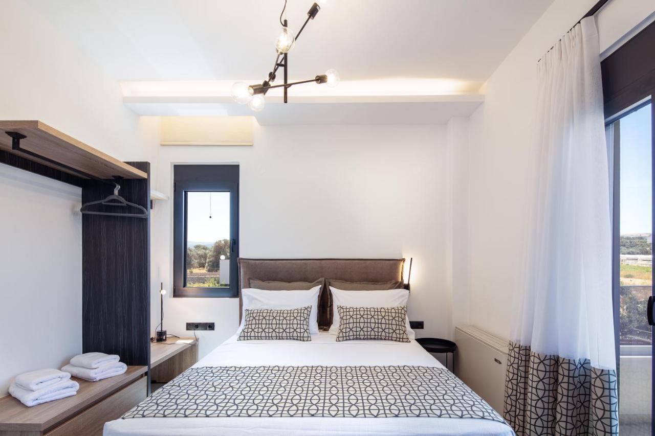 Sunnyside Villas, Ideal For Vibrant Stays,By Thinkvilla Pigianos Kampos  Buitenkant foto