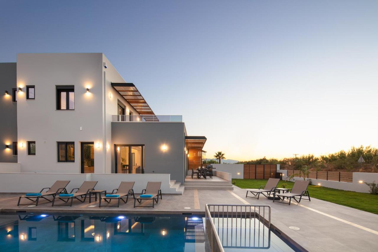 Sunnyside Villas, Ideal For Vibrant Stays,By Thinkvilla Pigianos Kampos  Buitenkant foto